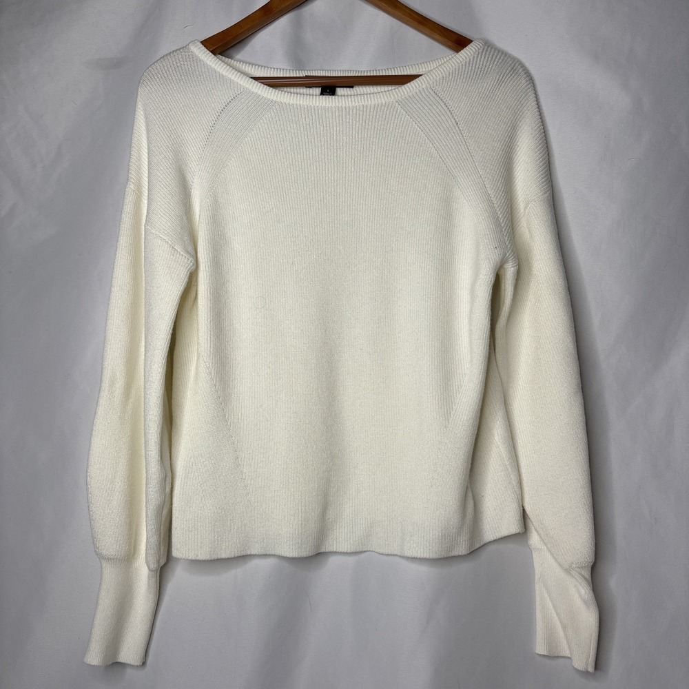 Ann Taylor Women's‎ Small Cream Knit Pullover Lightweight Classic Sweater